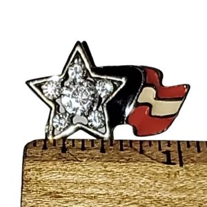 RHINESTONE STAR On The American Flag Brooch Pin Back Red White Blue Silver